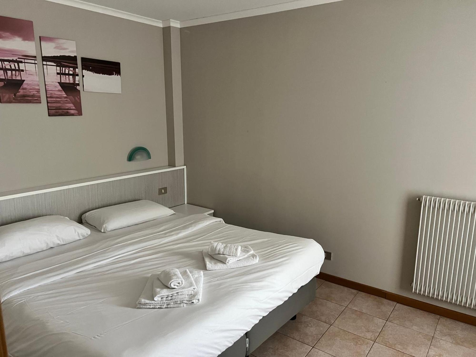 Hotel Lydia Градо Экстерьер фото